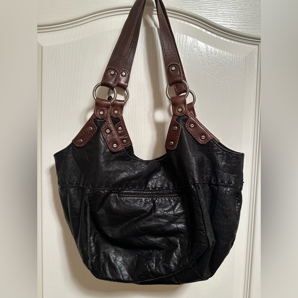 The Sak Black and Brown Leather Shoulder Bag/Purse